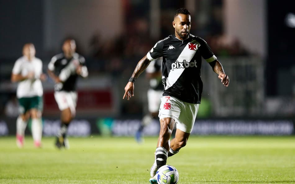 Vasco perde para o Goiás no Brasileirão; veja o resultado