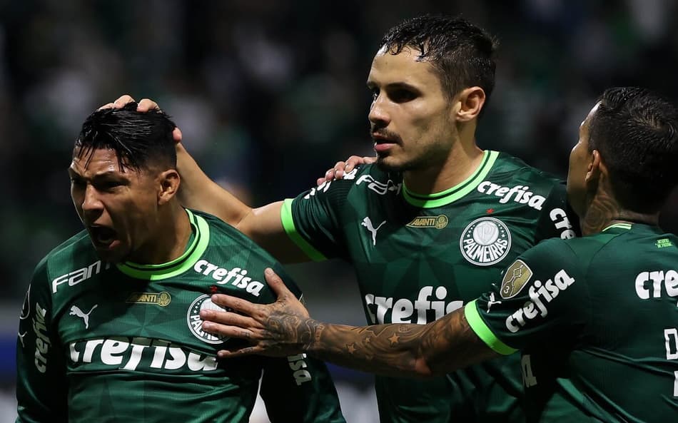 Goleada sofrida diante do Palmeiras liga o sinal de alerta no Bolívar