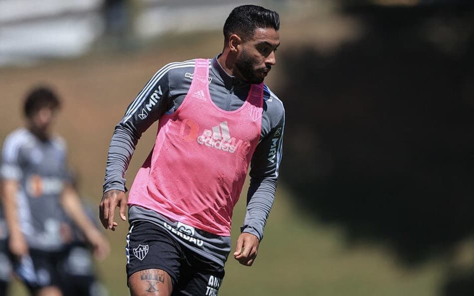 Com o zagueiro Nathan Silva próximo, como está o Pumas?