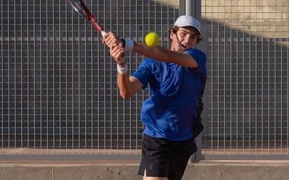 João Fonseca é superado na semifinal na Alemanha