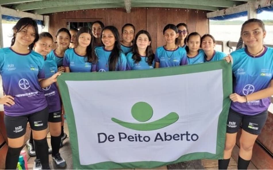 Projeto Social leva educação ambiental e atividades esportivas para crianças da Amazônia