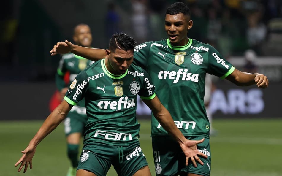 VÍDEO: Veja os melhores lances da vitória do Palmeiras sobre o Coritiba pelo Brasileirão