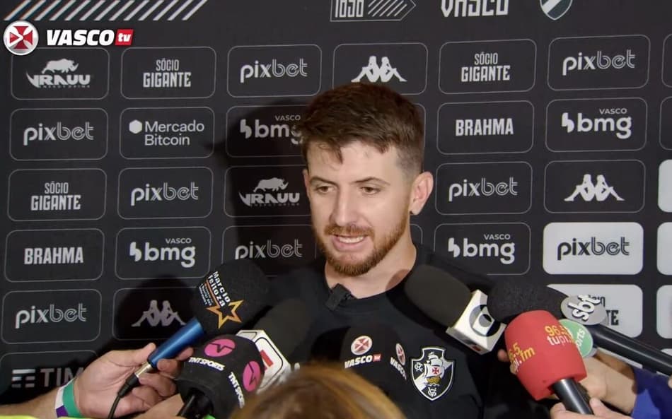 William Batista, interino do Vasco, se inspira em Ayrton Senna para buscar retomada no Brasileirão: ‘Nossa primeira curva’