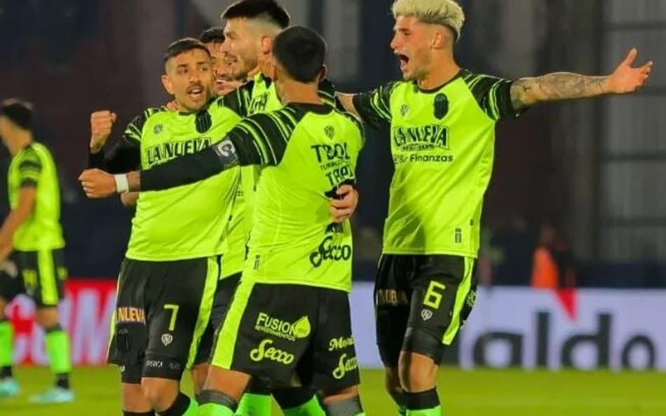 Campeonato Argentino: 25ª rodada fecha com vitórias do Barracas e Instituto