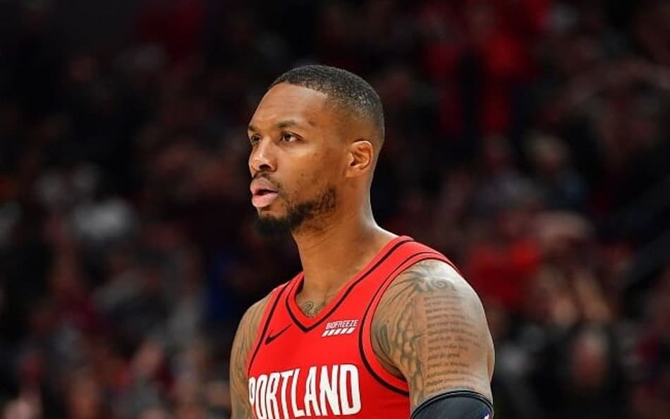 Damian Lillard pede troca ao Blazers