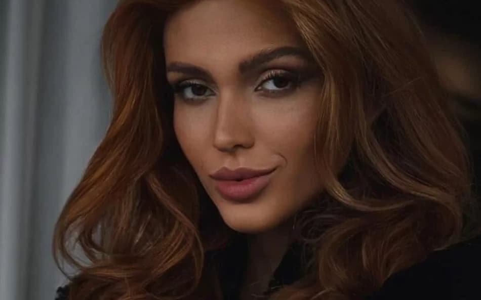 Fernanda-aspect-ratio-512-320