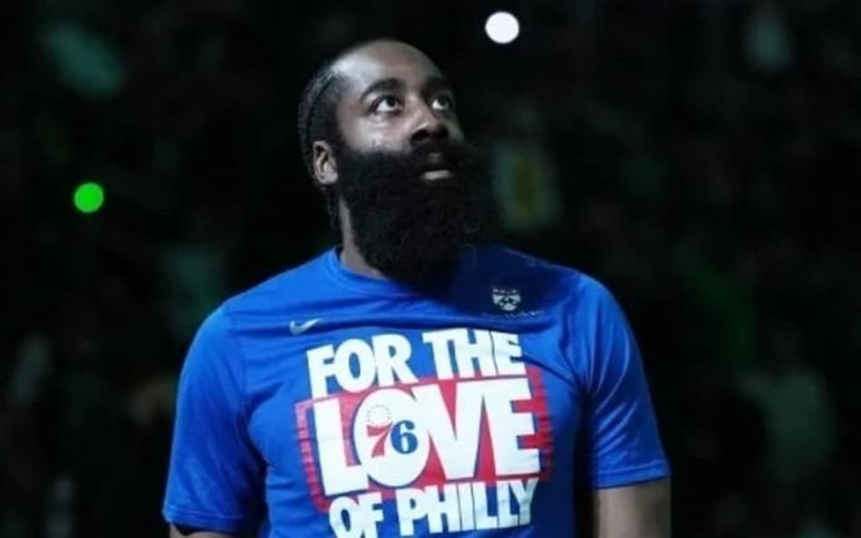 Sixers pede “valor exorbitante” e dificulta troca de James Harden