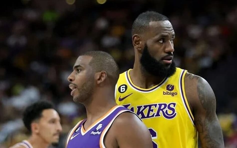 Confira os jogadores em atividade com mais assistências na NBA