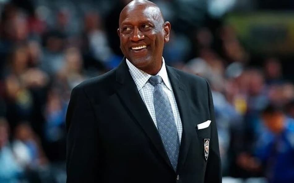 Ex-astro da NBA afirma ter perdido quase US$3 bilhões após erro de agente
