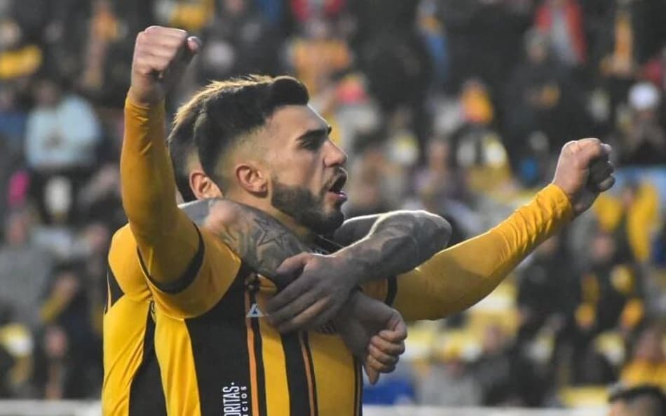 Campeonato Boliviano: The Strongest vence e abre vantagem na liderança