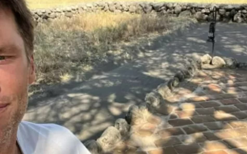 Tom Brady curte passeio com filha no final de semana e compartilha fotos do safári