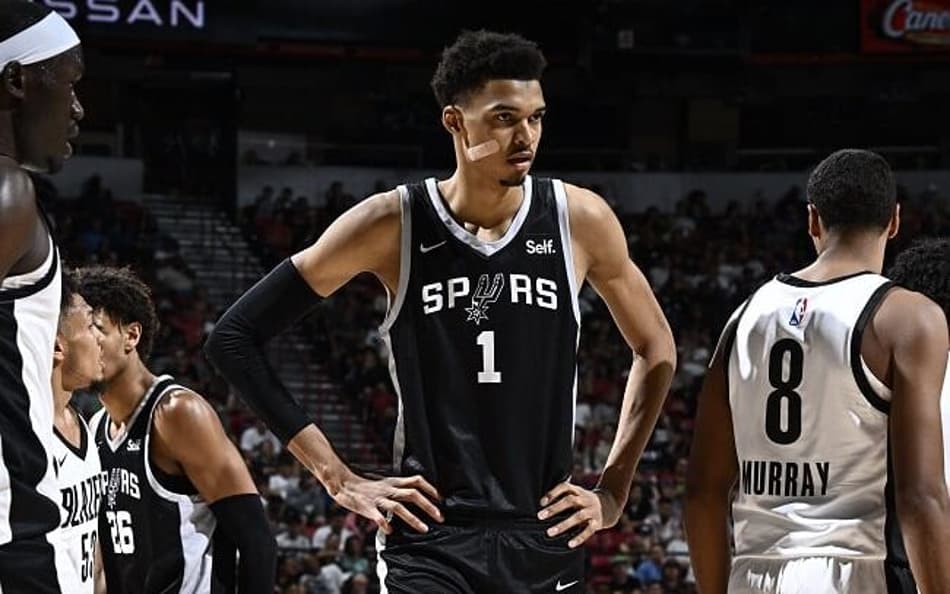 Blazers supera Spurs, mas Victor Wembanyama tem grande noite