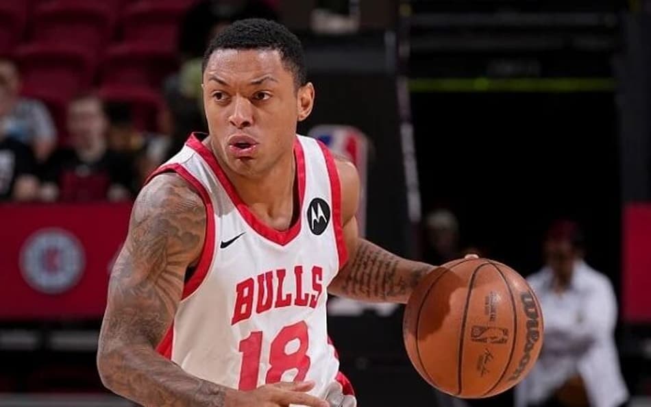 Yago Mateus fecha com o Estrela Vermelha após boa Summer League