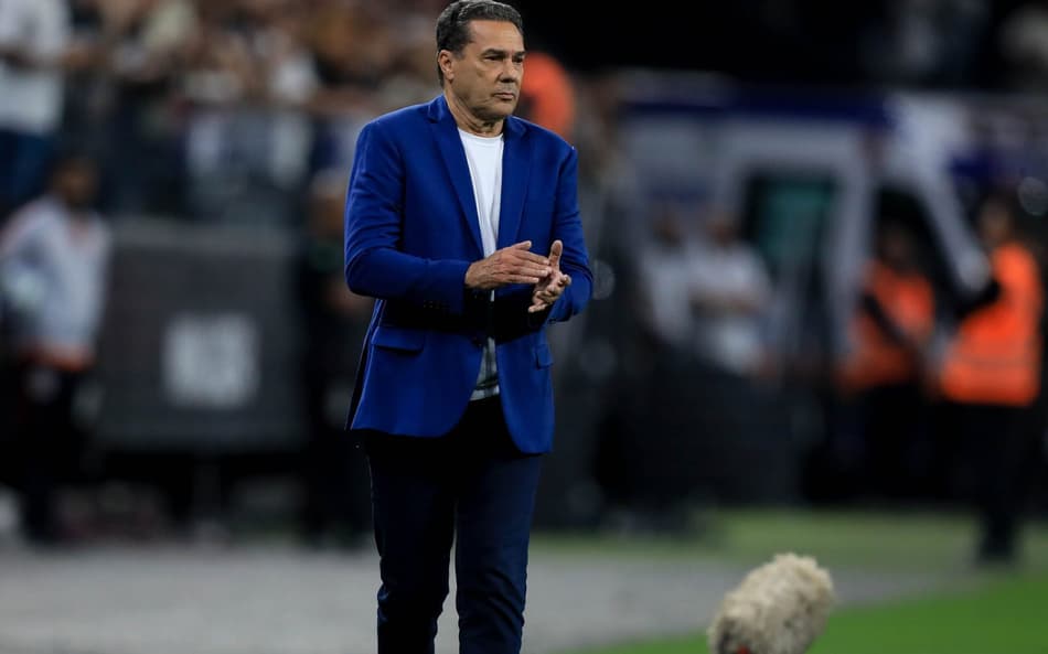 Sul-Americana pode ser laboratório para Luxemburgo no Corinthians