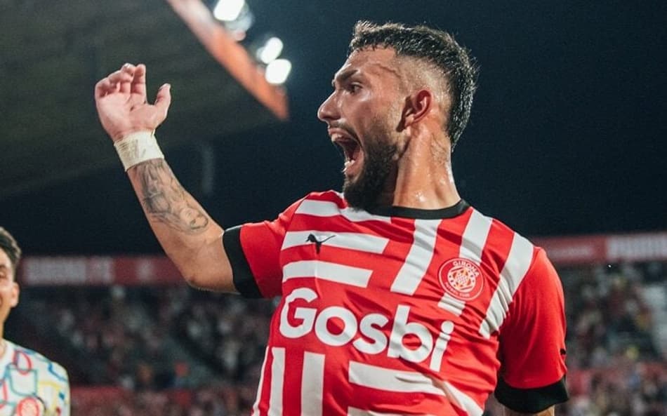 Surge novo interessado na contratação de Taty Castellanos