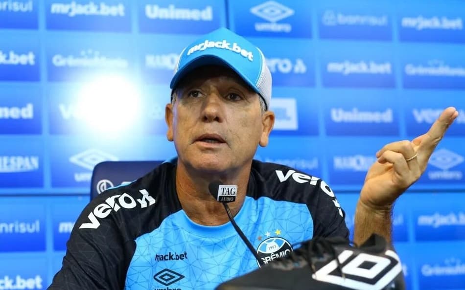 Acompanhe a coletiva do técnico Renato Gaúcho após derrota do Grêmio para o Flamengo pela Copa do Brasil