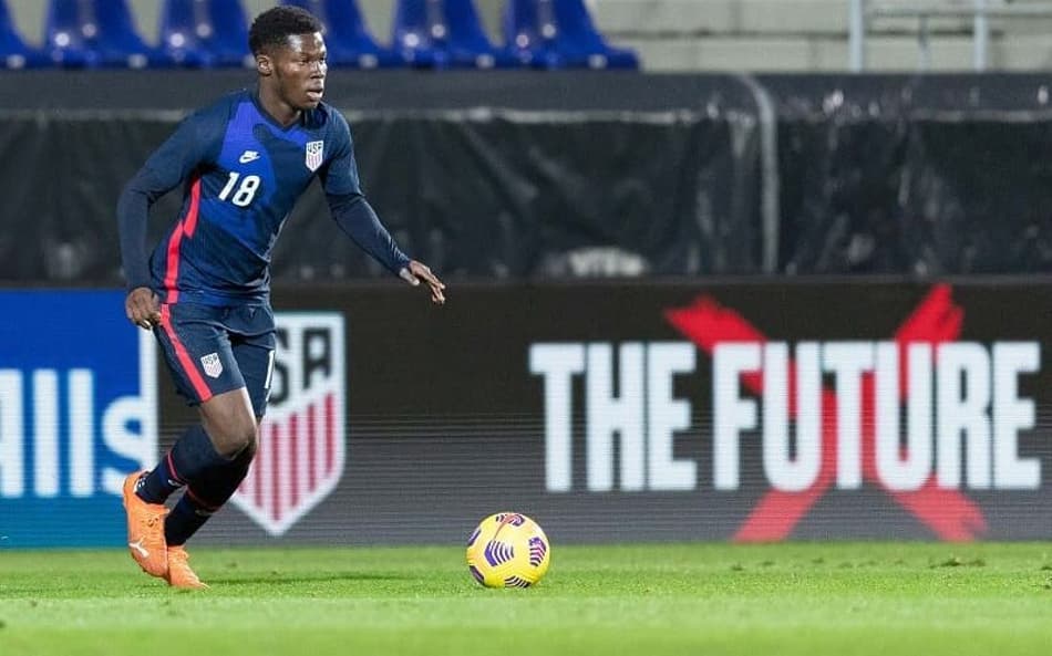 Valencia e Milan chegam a acordo por transferência de Yunus Musah