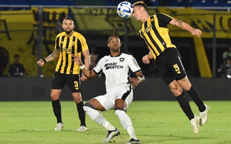 VÍDEO: melhores momentos do empate do Botafogo com o Guaraní-PAR pela Sul-Americana