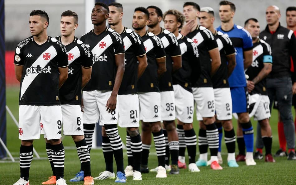 Vasco tem desfalque de titular para a partida contra o Grêmio pelo Brasileirão