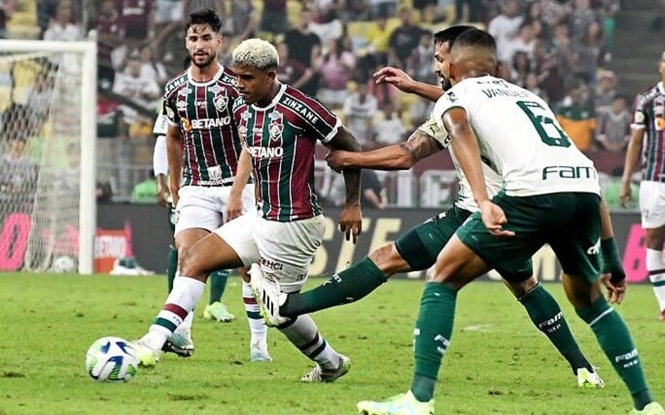 VÍDEO: melhores momentos da vitória do Fluminense sobre o Palmeiras pelo Brasileirão