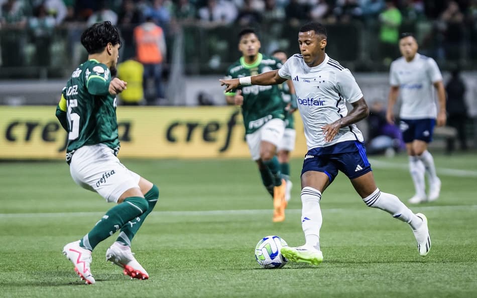 OLHAR DO PORCO: Palmeiras vence, mas não convence que pode brigar pelo Brasileiro