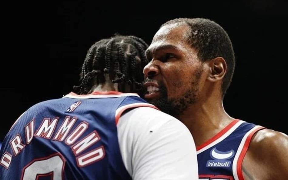 Andre Drummond iguala estatística de Kevin Durant e LeBron James na NBA