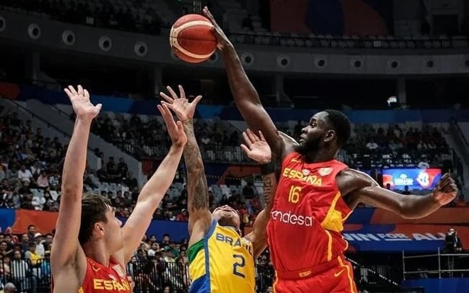 Espanha domina último quarto e vence Brasil no Mundial de Basquete