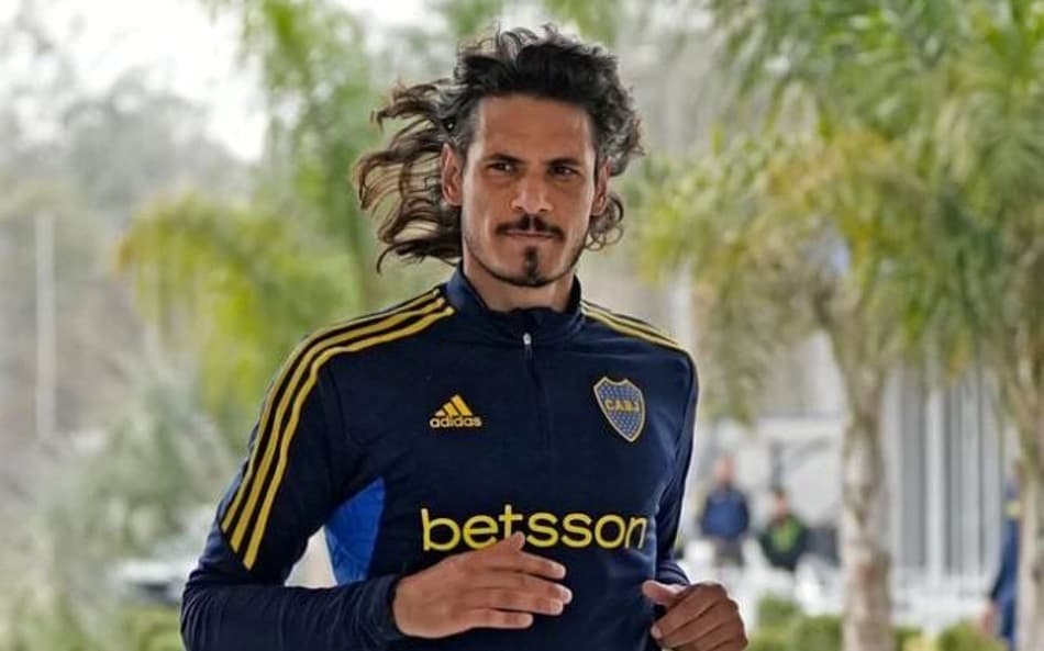 É hoje? Cavani quer primeiro gol pelo Boca Juniors