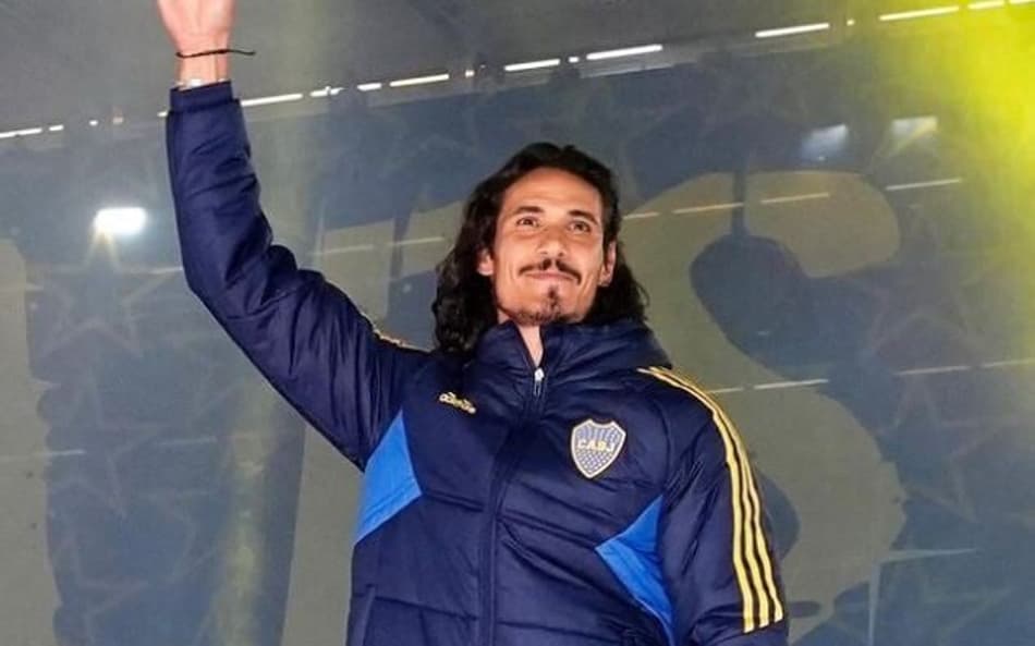 Nacional quer ‘melar’ com estreia de Cavani