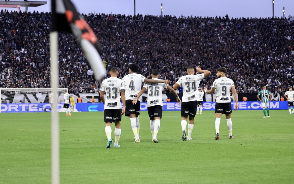 Corinthians-Coritiba-scaled-aspect-ratio-512-320