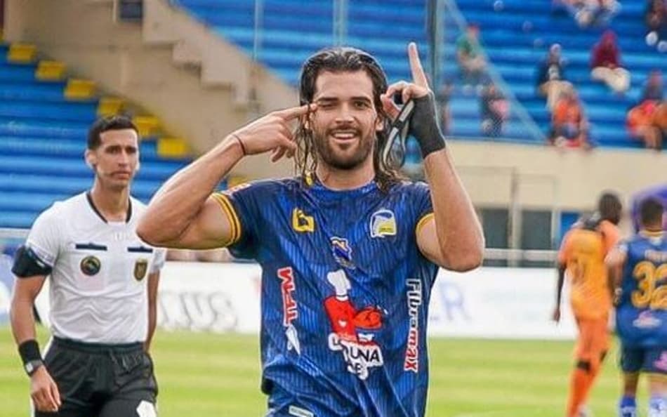 Campeonato Equatoriano: Delfin é o único vencedor; Emelec tropeça