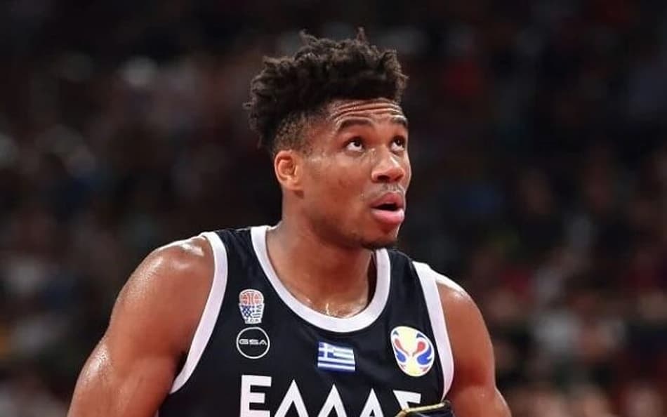 Giannis Antetokounmpo está fora da Copa do Mundo FIBA