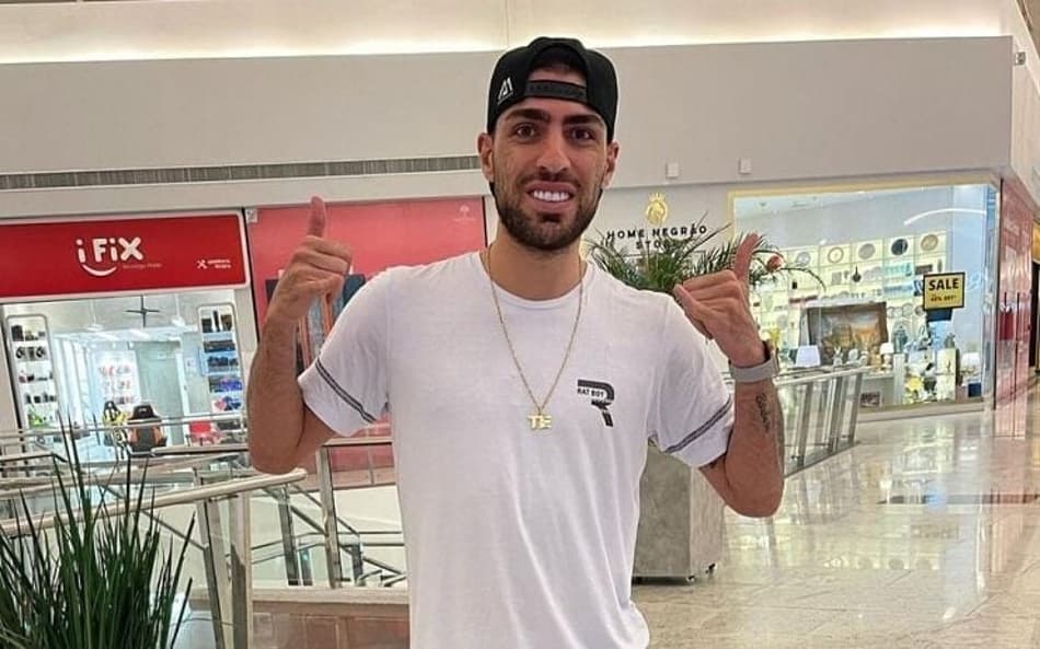 Thiago Ennes comemora titularidade em 100% dos jogos em 2023