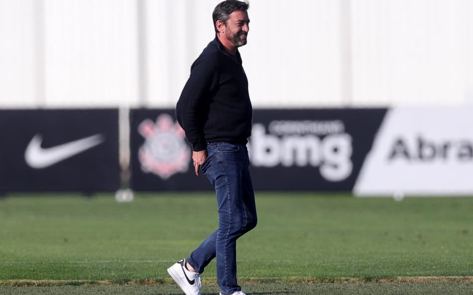 Duílio não vê erro no planejamento do Corinthians e aponta o que faltou contra o São Paulo