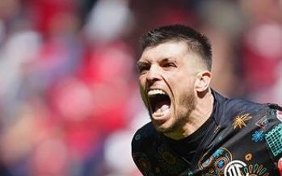 Tiago Volpi faz dois gols por time mexicano; assista