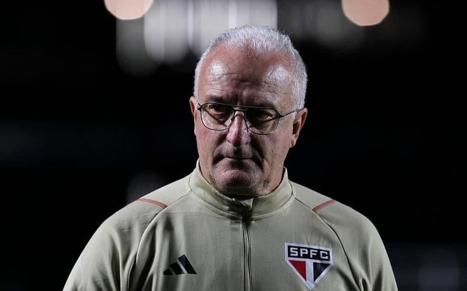 Dorival reencontra América-MG buscando novo ponto de virada para temporada do São Paulo