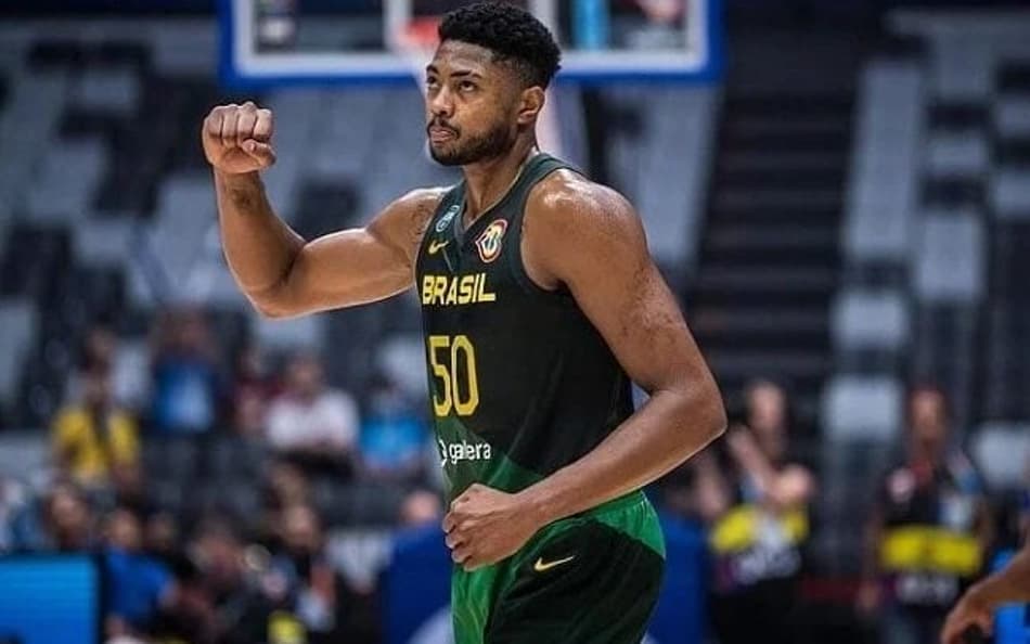 Destaque do Brasil no Mundial, Bruno Caboclo some e não se apresenta em novo time