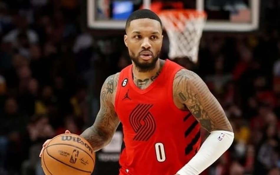 Segundo Woj, Blazers conversa sobre troca de Damian Lillard com vários times