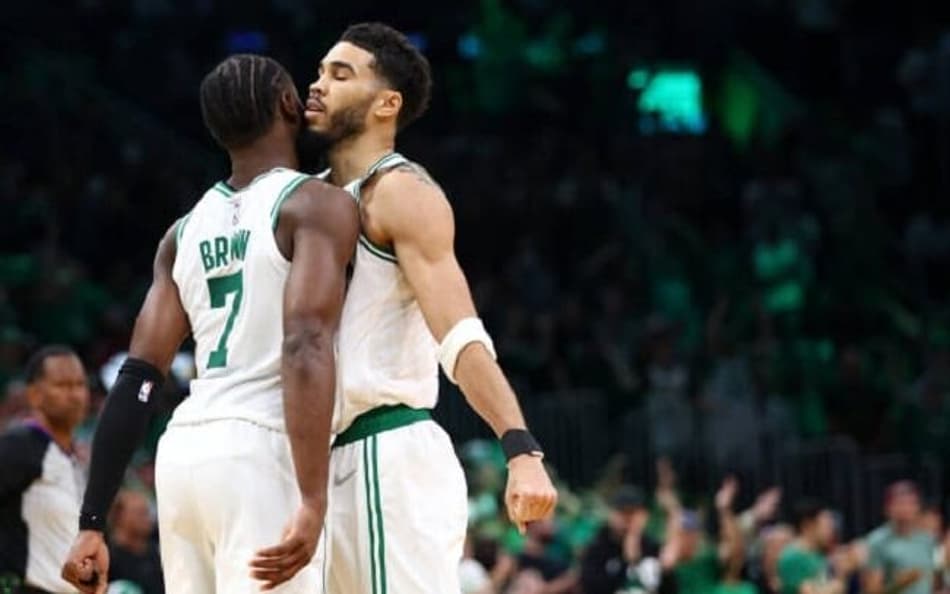 Quais times da NBA têm os melhores alas no elenco?