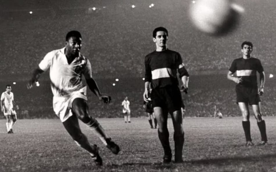 A América alvinegra pela 2ª vez! Santos completa 60 anos do bicampeonato da Libertadores