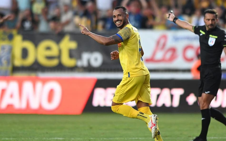 Jair Tavares é o brasileiro com mais minutos em início da Superliga Romena