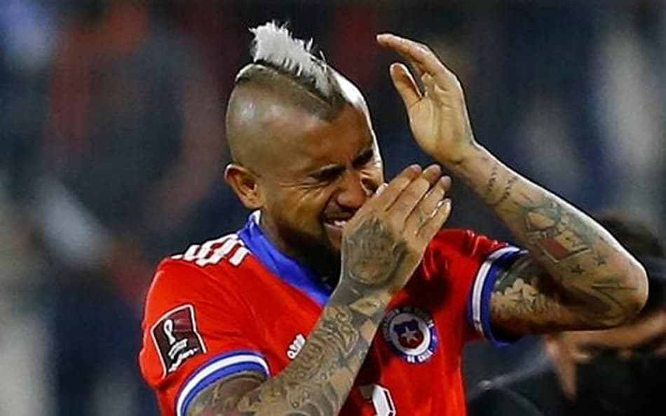 Federação Chilena confirma gravidade da lesão de Arturo Vidal