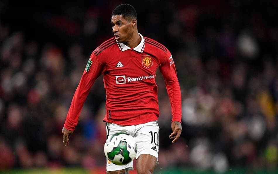 Rashford usa carro ‘reserva’ de R$ 3,3 milhões para ir ao treino do Manchester United