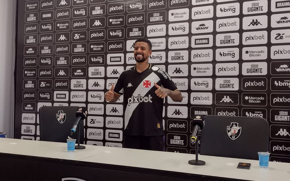 AO VIVO: Assista à coletiva de Paulinho, do Vasco