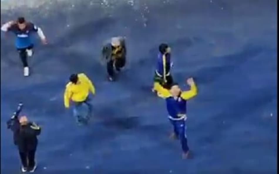 VÍDEO: Torcedores do Palmeiras flagram caso de racismo na Bombonera