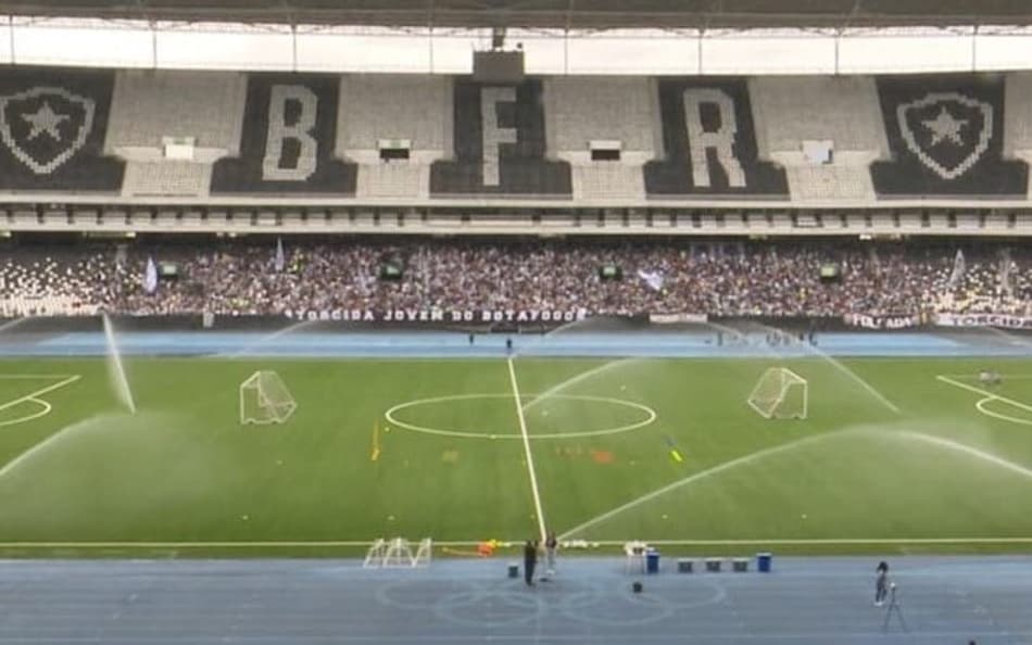 AO VIVO: assista ao treino aberto do Botafogo