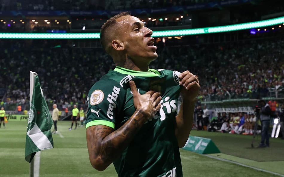 Breno Lopes agarra ‘oportunidade de ouro’ e se redime com a torcida do Palmeiras