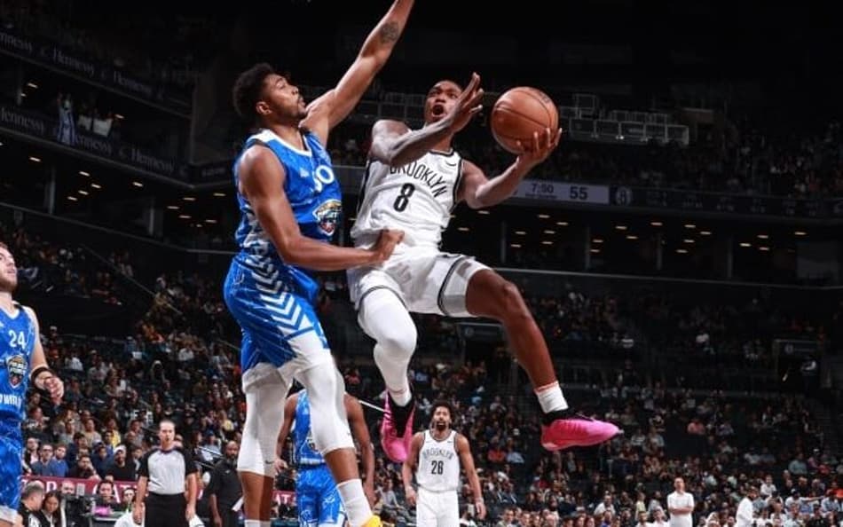 Brooklyn Nets atropela equipe de Bruno Caboclo