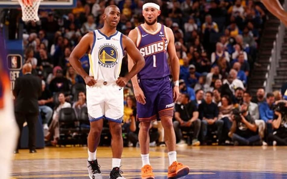 Devin Booker lidera e Suns vence Warriors fora de casa