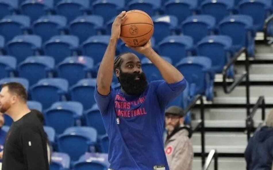 Clippers paralisa negociação de troca por James Harden